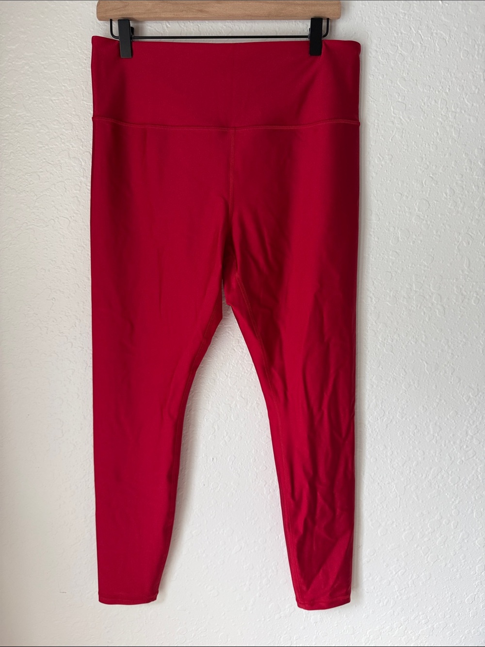 ATHLETA Red High-Waist Elation Sheen Tights Size Large